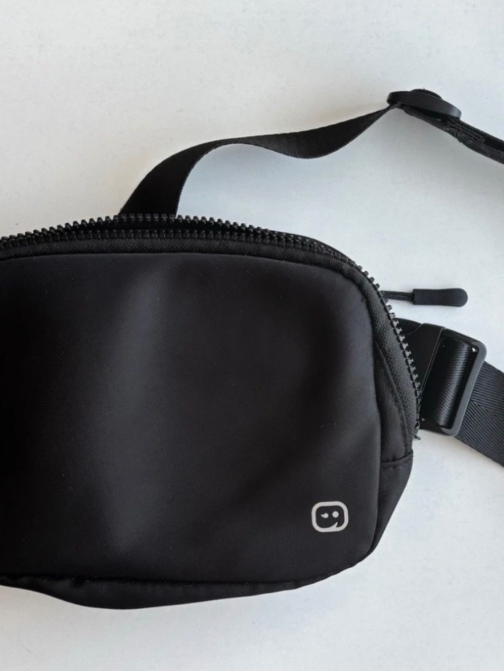 Wonder Wink Black FannyPack Crossbody Bag with Adjustable Strap